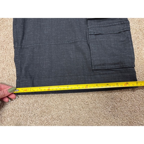 Levi's Mens Cargo Shorts Black Belted Relaxed Fit Cotton Blend size‎ 38 - Picture 9 of 9